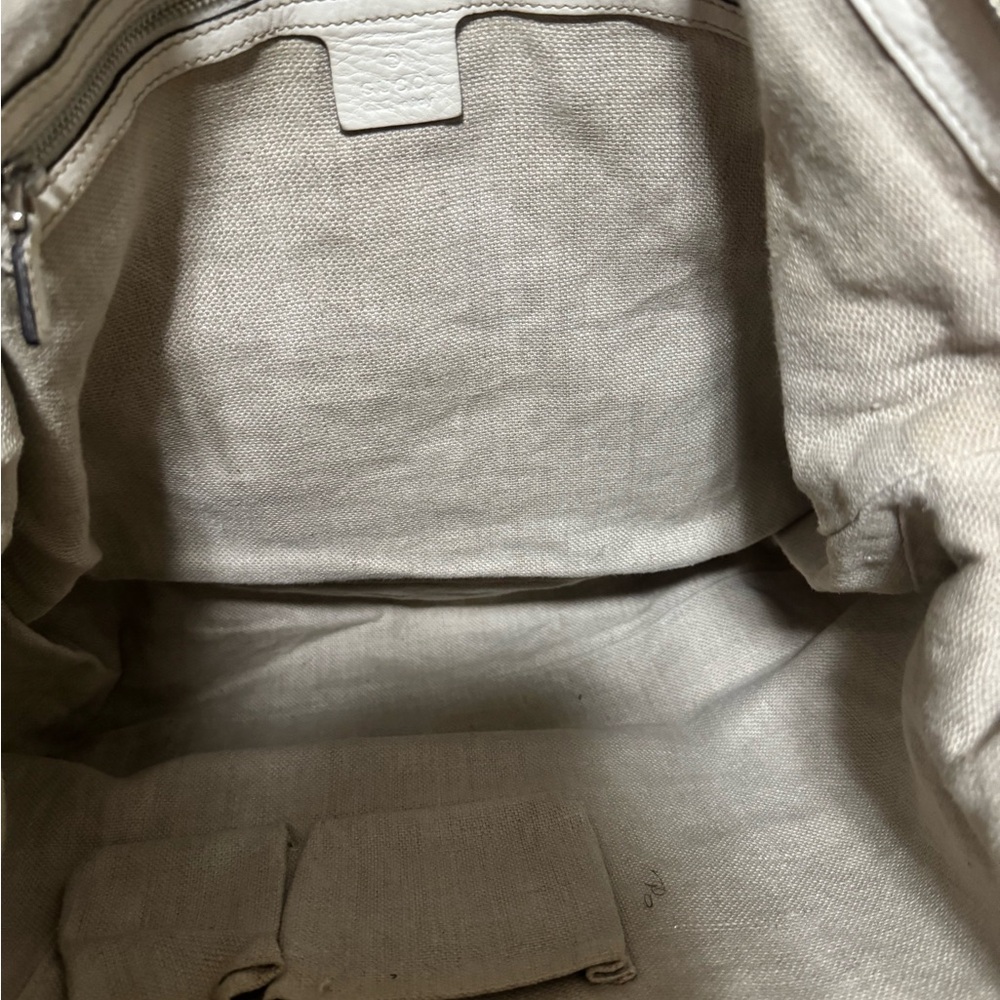 Gucci Hobo Bag - Picture 7 of 11